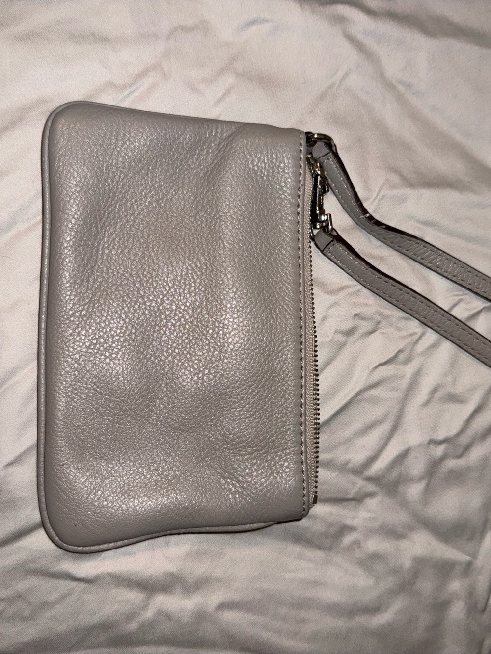 Michael Kors Light Gray Pebbled Leather Logo Wristlet - Picture 2 of 7